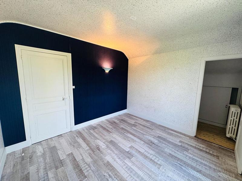 Maison - 115 m² - 6 pièces