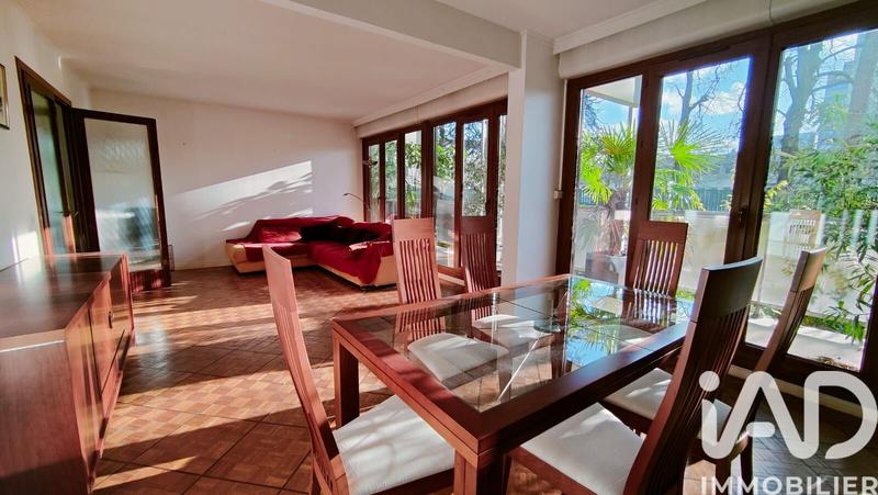 Appartement - 94 m² - 3 pièces