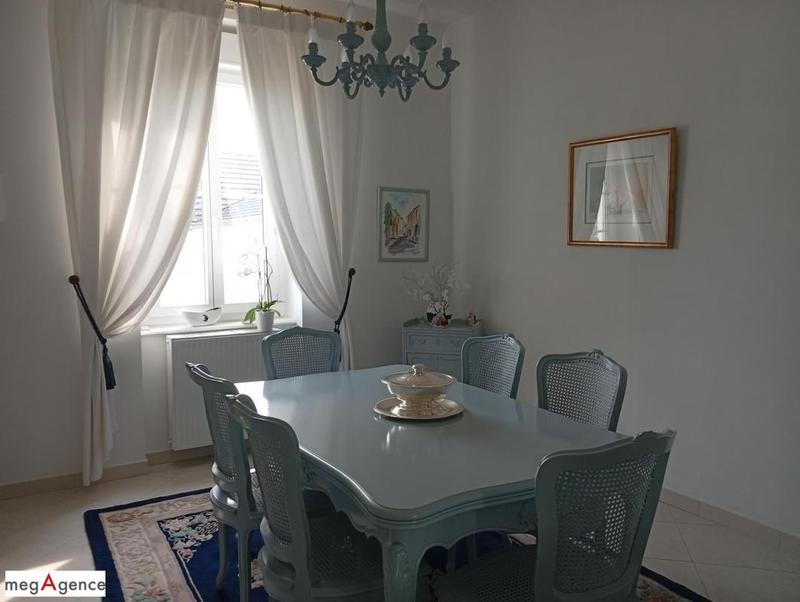 Maison en pierre - 311 m² - 11 pièces