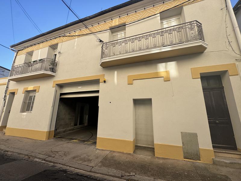 Immeuble - 248 m² - 12 pièces