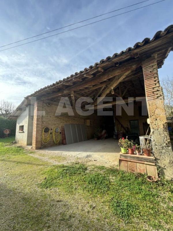 Longère - 334 m² - 6 pièces