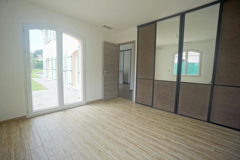 Villa - 192 m² - 7 pièces