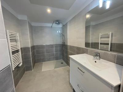 Appartement - 62 m² - 2 pièces