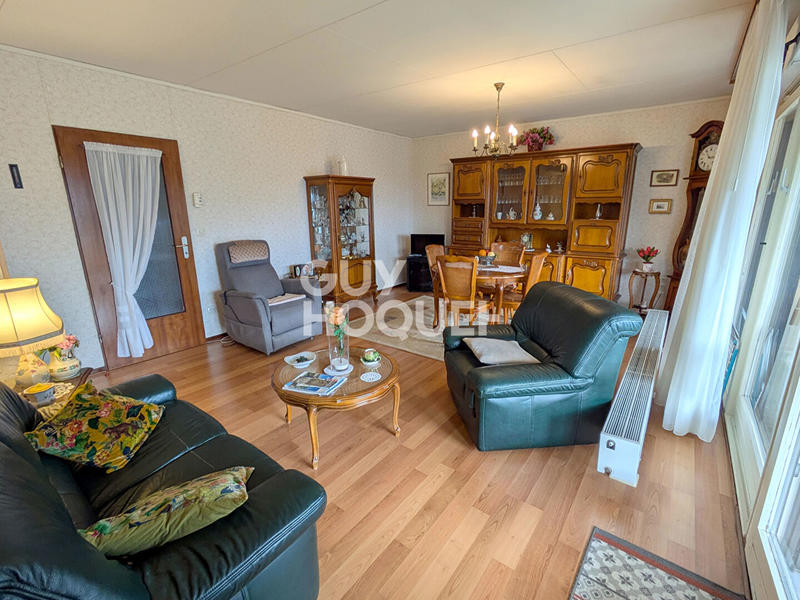 Maison - 101 m² - 5 pièces