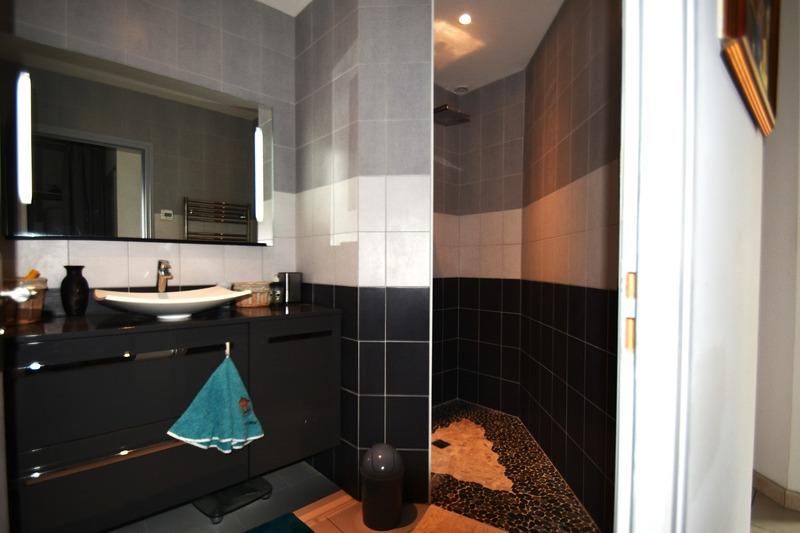 Villa - 180 m² - 7 pièces