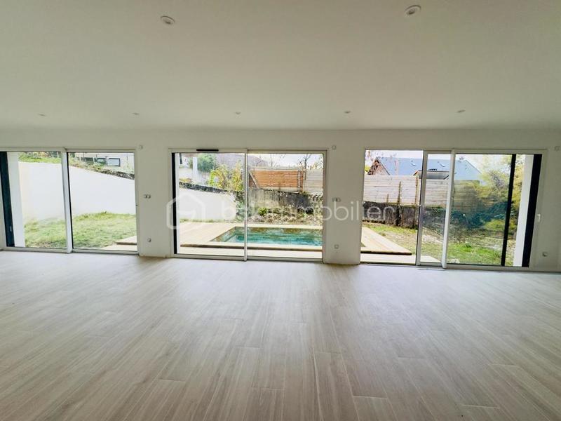 Maison - 123 m² - 4 pièces