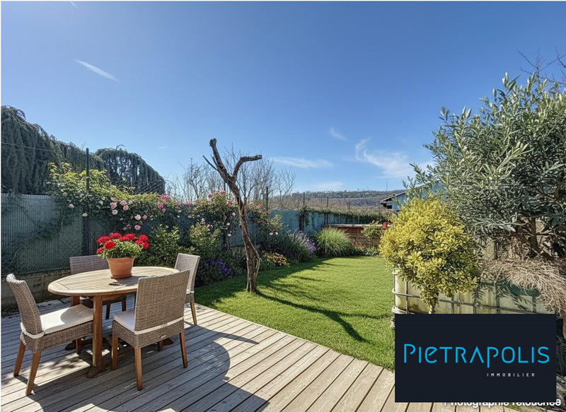 Maison - 106 m² - 4 pièces