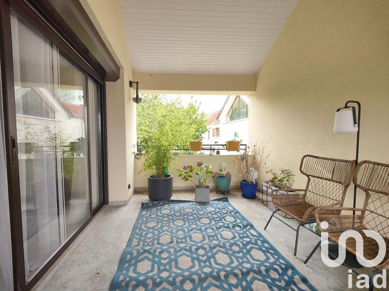 Maison - 180 m² - 6 pièces