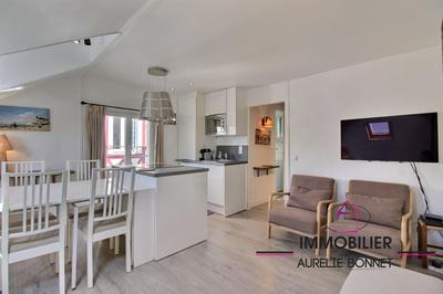 Duplex - 57 m² - 4 pièces