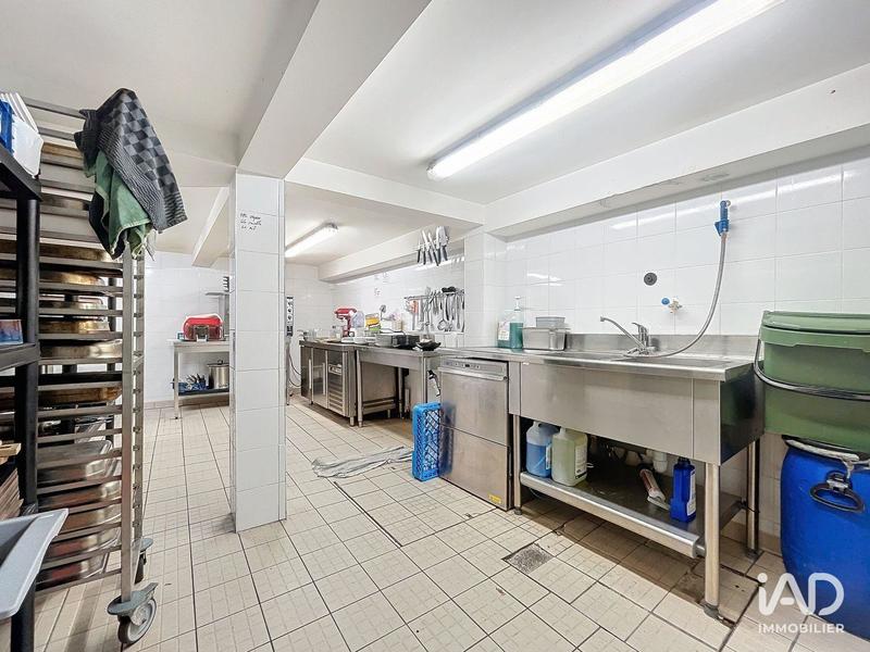 Local commercial - 175 m²