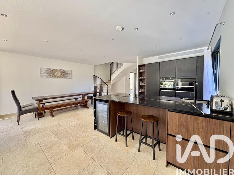 Maison - 128 m² - 5 pièces