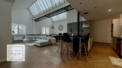 Appartement - 185 m² - 6 pièces