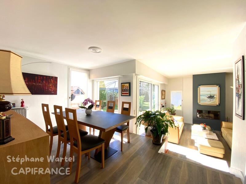 Maison - 155 m² - 8 pièces