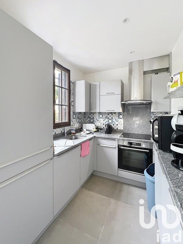 Maison - 95 m² - 5 pièces