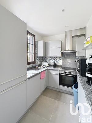 Maison - 95 m² - 5 pièces