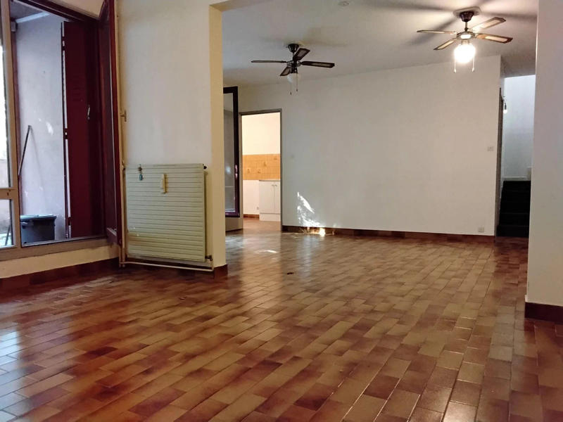 Appartement - 106 m² - 5 pièces