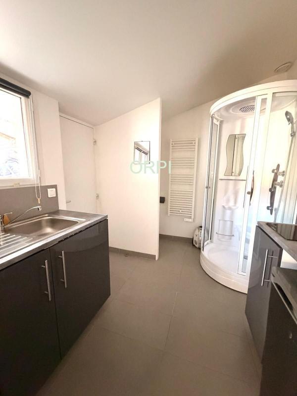 Maison - 158 m² - 8 pièces