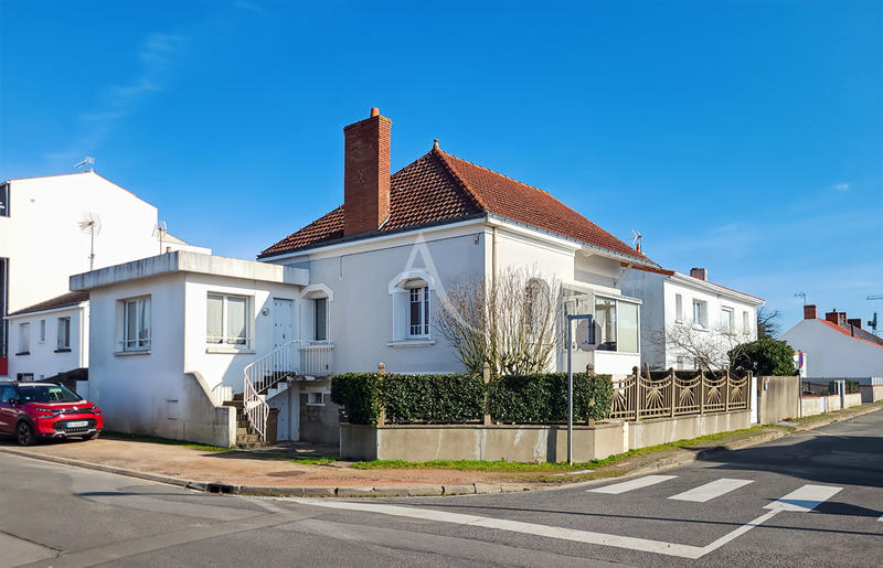 Maison - 84 m² - 2 pièces