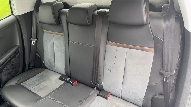 Peugeot 208 1.2 PureTech 110 Eat6 Feline