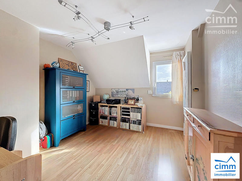 Maison - 190 m² - 8 pièces