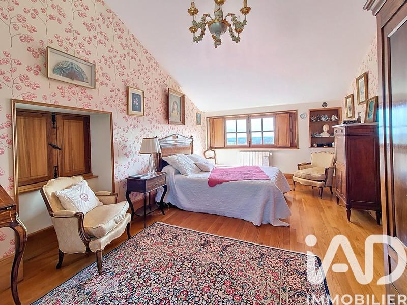 Maison - 162 m² - 6 pièces