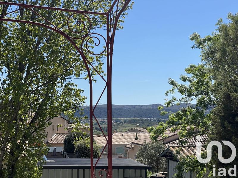 Maison - 200 m² - 7 pièces