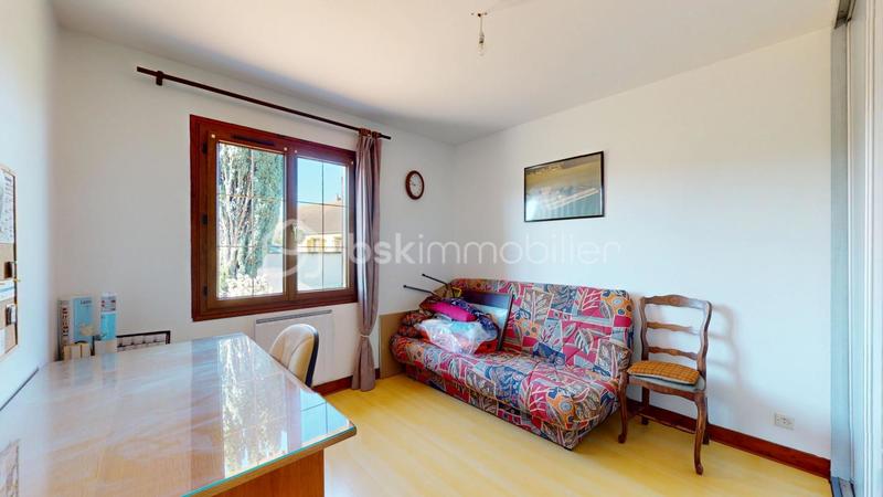 Pavillon - 140 m² - 7 pièces