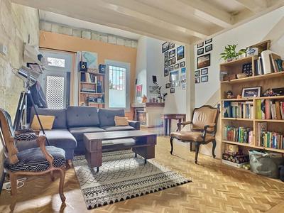 Maison - 91 m² - 5 pièces