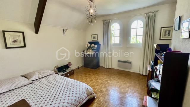 Maison traditionnelle - 112 m² - 5 pièces