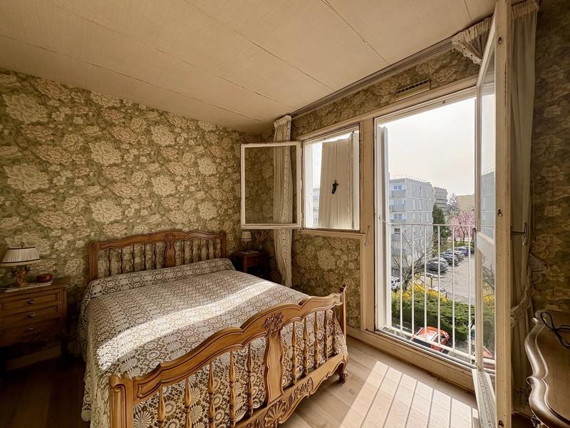 Appartement - 85 m² - 4 pièces