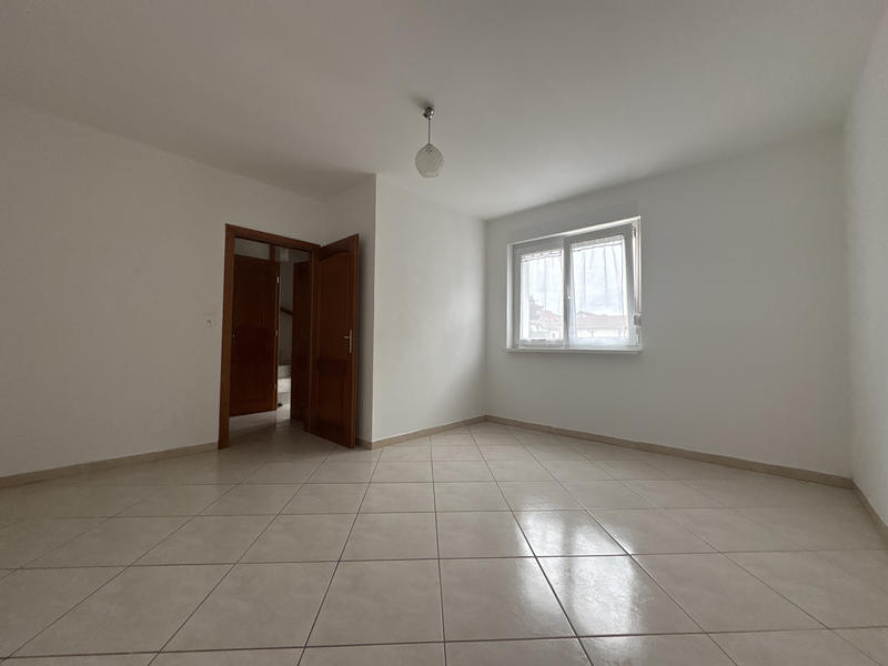 Maison - 175 m² - 7 pièces