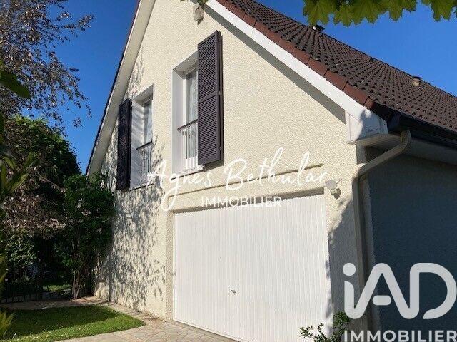 Maison - 192 m² - 8 pièces