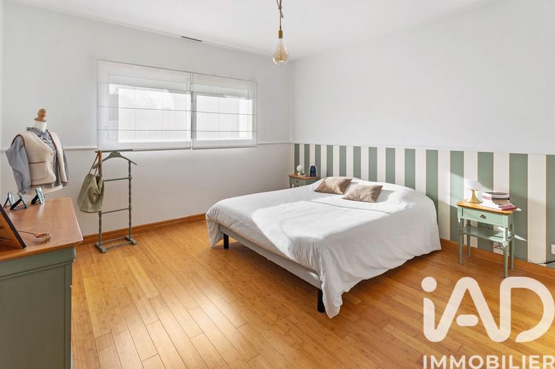 Maison - 193 m² - 7 pièces