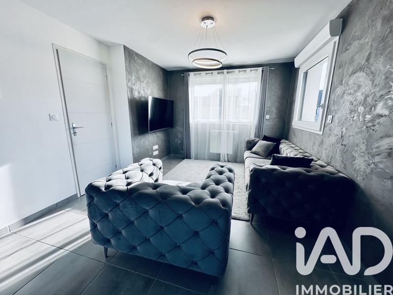 Maison - 100 m² - 5 pièces