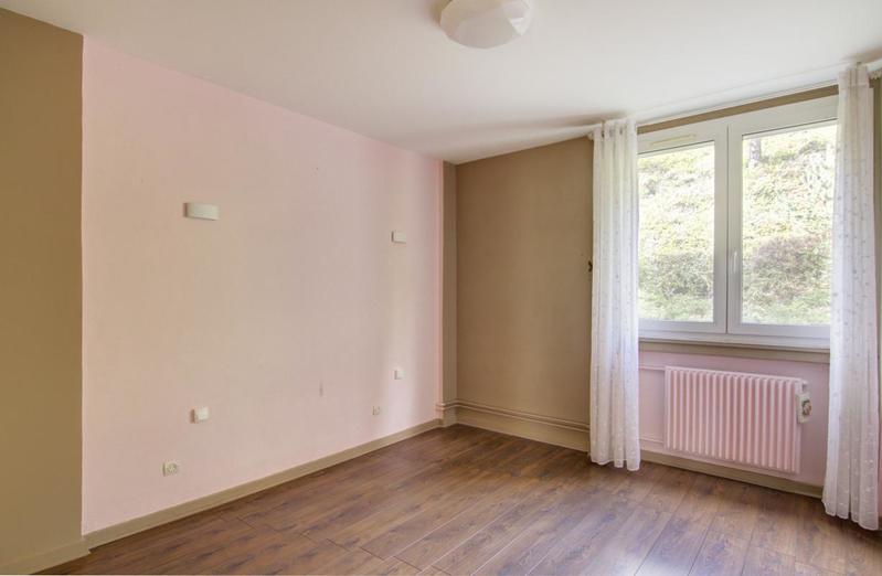 Appartement - 98 m² - 4 pièces
