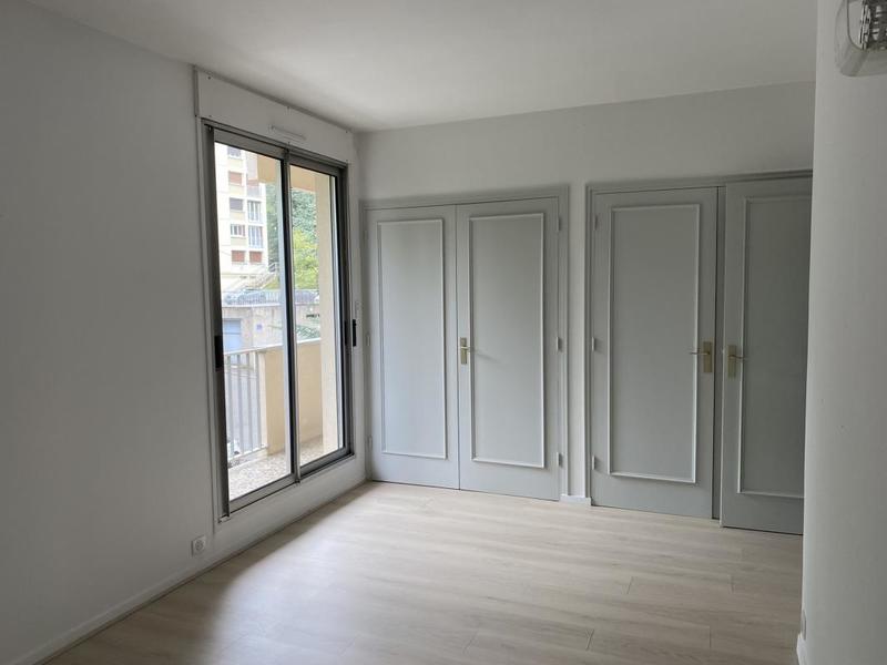 Appartement - 160 m² - 7 pièces