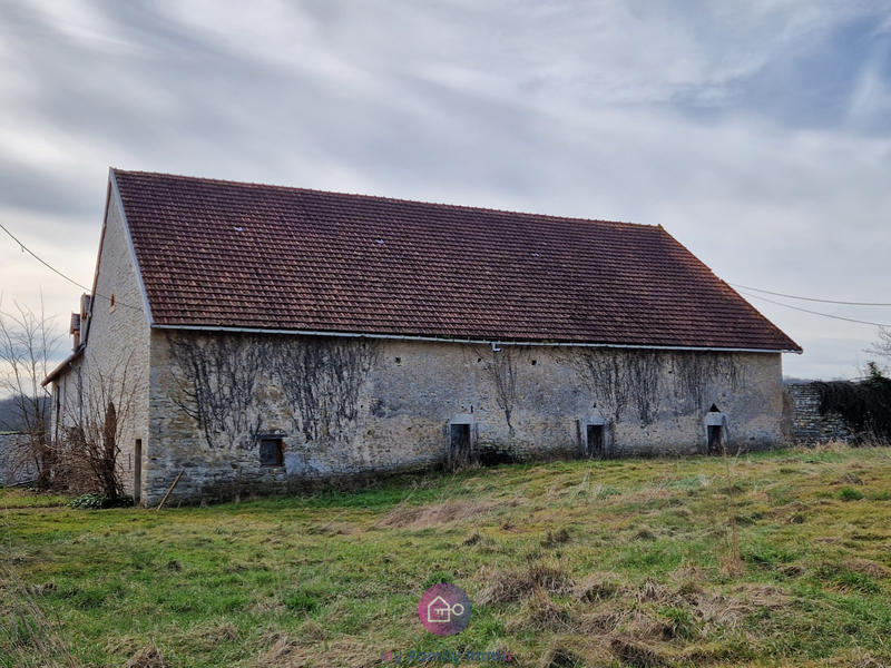 Château - 1 400 m² - 23 pièces
