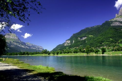 Sophrologue Caycédienne. Rigologue et Animatrice en Yoga du