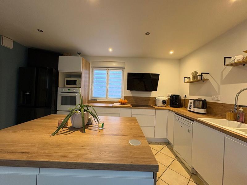 Maison - 148 m² - 5 pièces