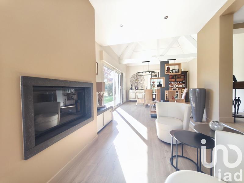 Maison - 339 m² - 7 pièces