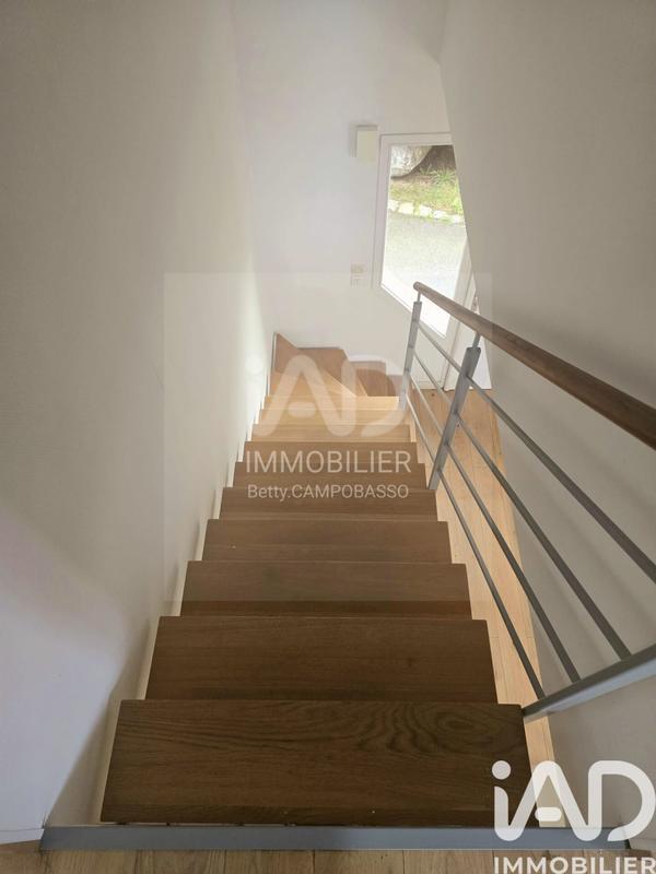 Maison - 113 m² - 5 pièces