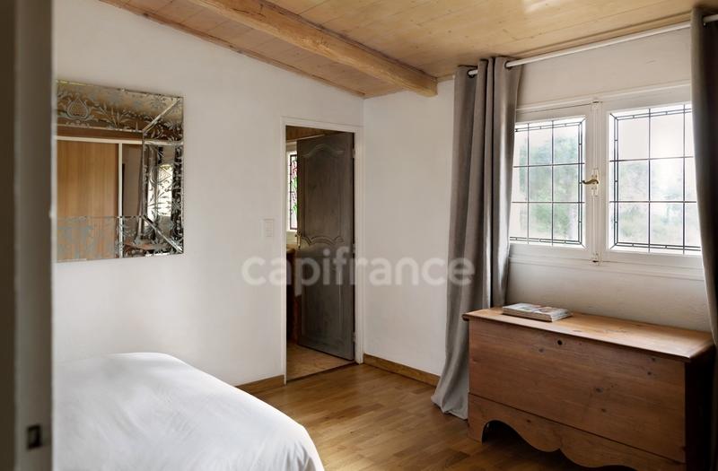 Mas - 187 m² - 6 pièces