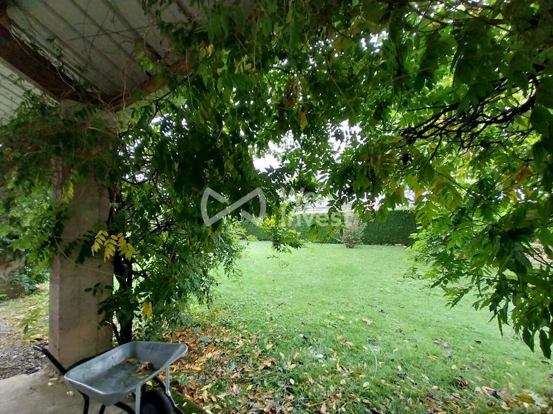 Maison - 315 m² - 10 pièces