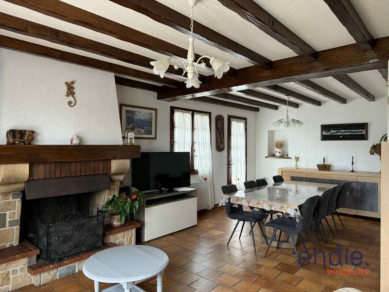 Maison - 131 m² - 6 pièces
