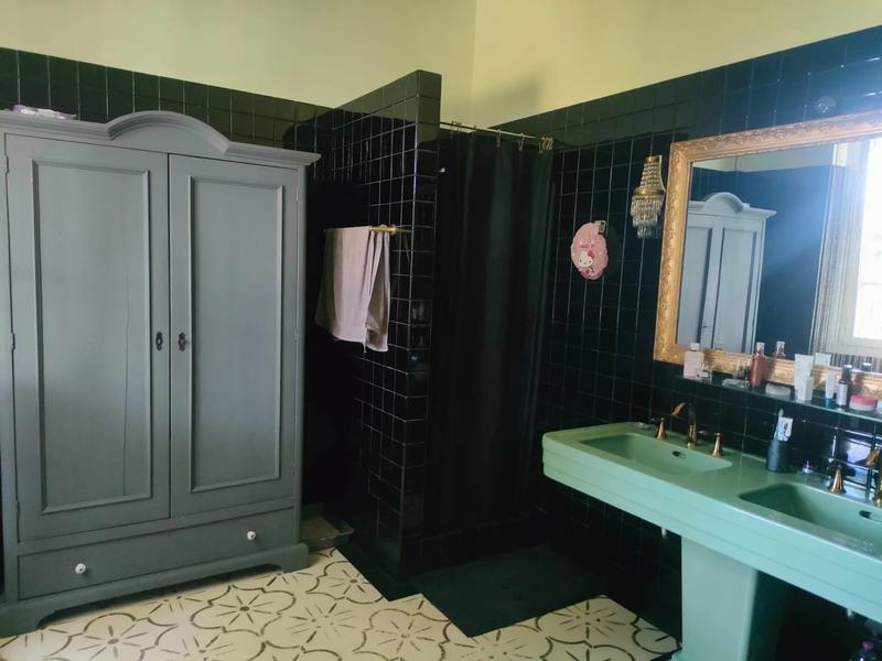 Maison chambre d'hôtes - 217 m² - 8 pièces