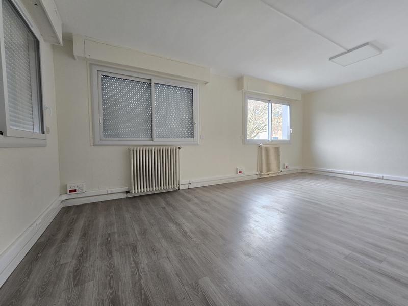 Bureau - 154 m²