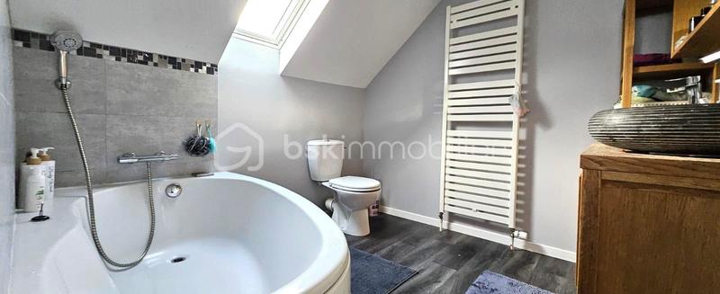 Maison de ville - 100 m² - 5 pièces