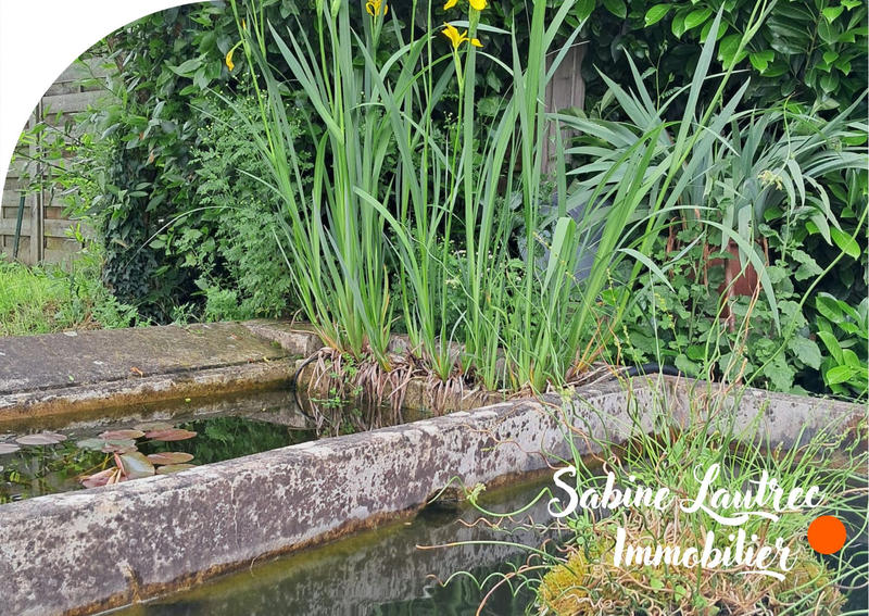 Propriété - 270 m² - 7 pièces