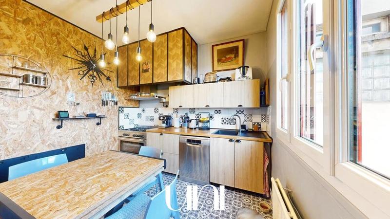 Maison - 150 m² - 5 pièces