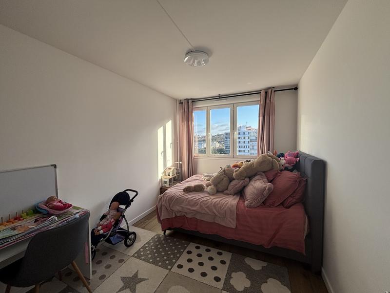 Appartement - 86 m² - 4 pièces